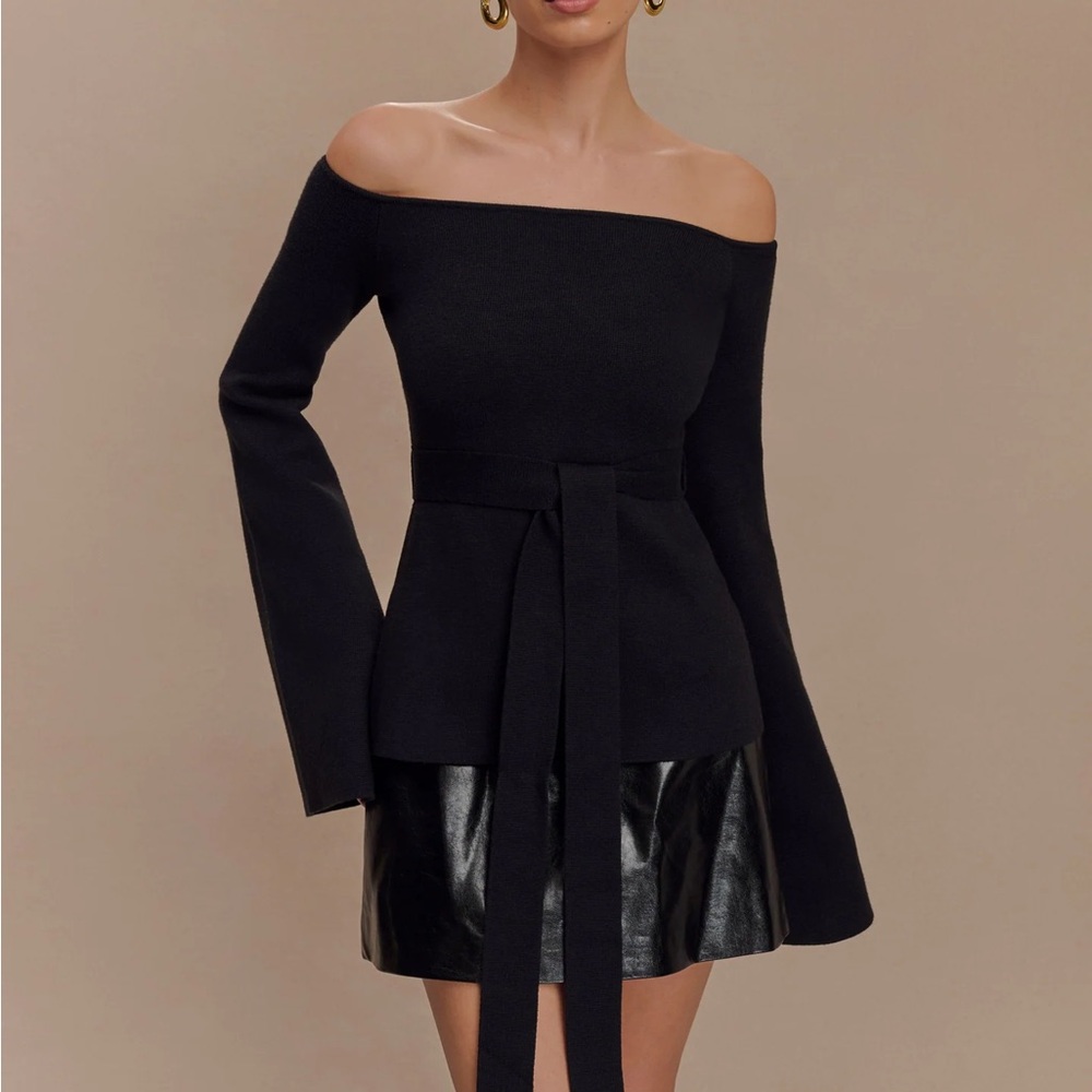 NWT Meshki Kyle Off-Shoulder Black Knit Top